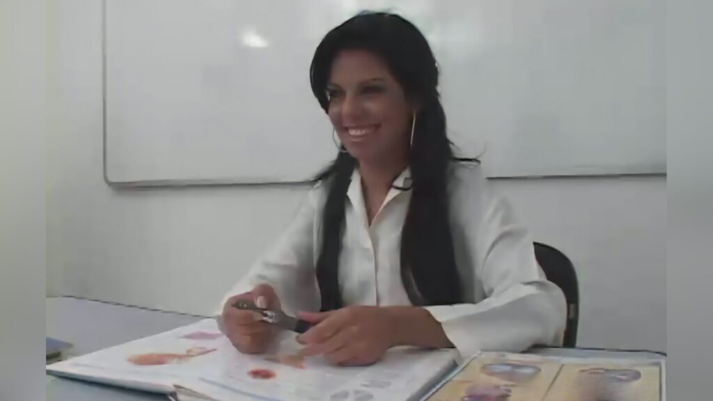 Fabiane Thompson e Valesca Maia - Bundas Rebeldes Taradas por anal lesbico